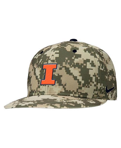 Men's Digital Camo Illinois Fighting Illini On-Field Baseball Performance Fitted Hat