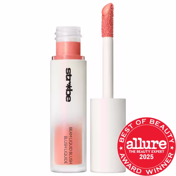 Strobe Beam Illuminating Liquid Blush with Buildable Coverage